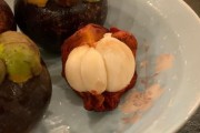 猫咪可以吃山竹吗怎么吃,小猫咪可以吃山竹吗